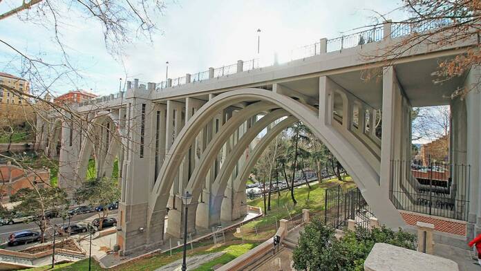 Dónde se localizan los puentes más bonitos de la capital madrileña