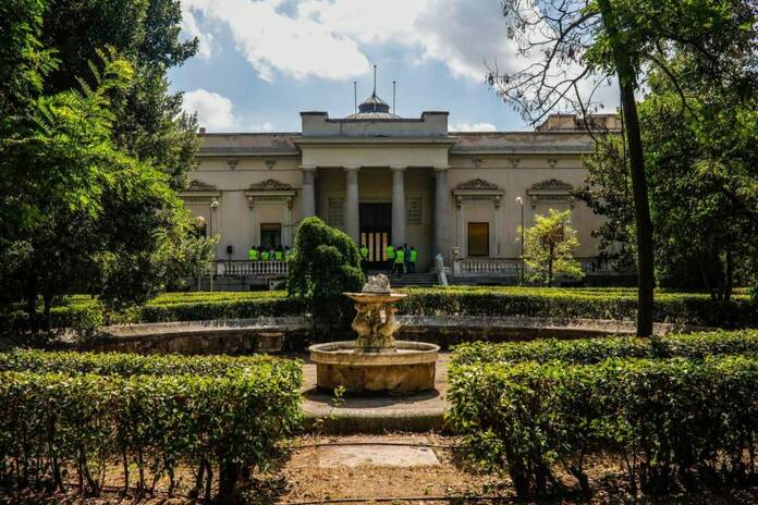 Un recorrido por palacios desconocidos de Madrid