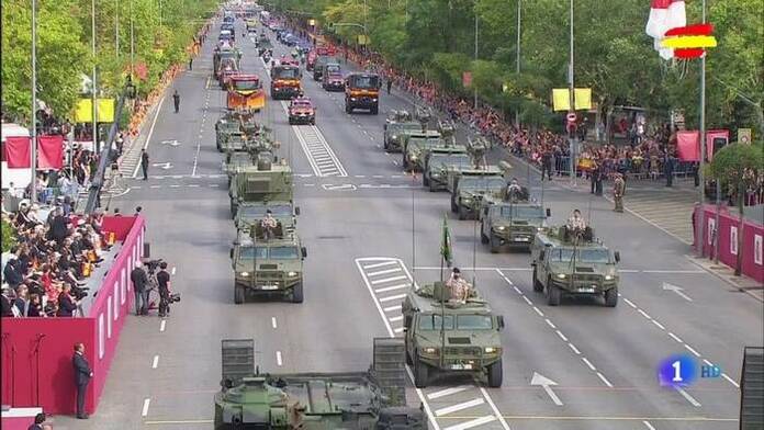 Desfile militar 12 de octubre