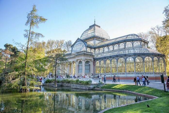 EL PALACIO DE CRISTAL COMO CENTRO CULTURAL