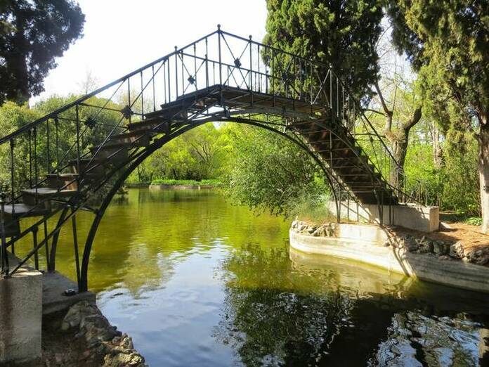 CÓMO VISITAR EL PARQUE DEL CAPRICHO