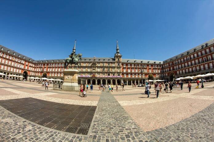 REDESCUBRIR LA PLAZA MAYOR