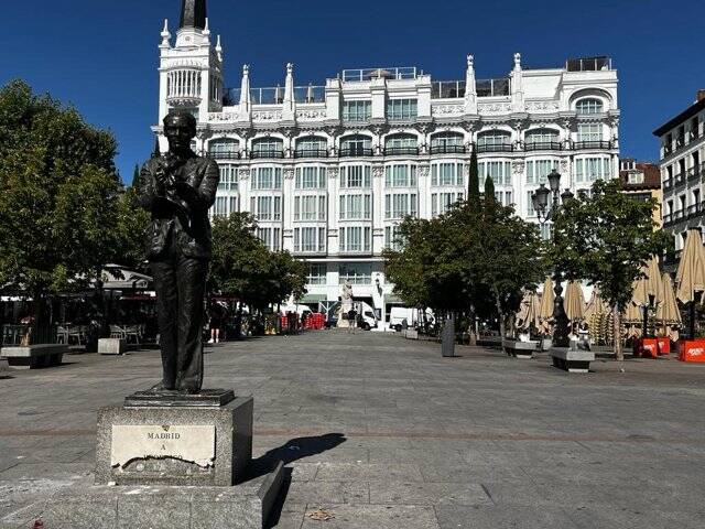 plaza de santa ana parking